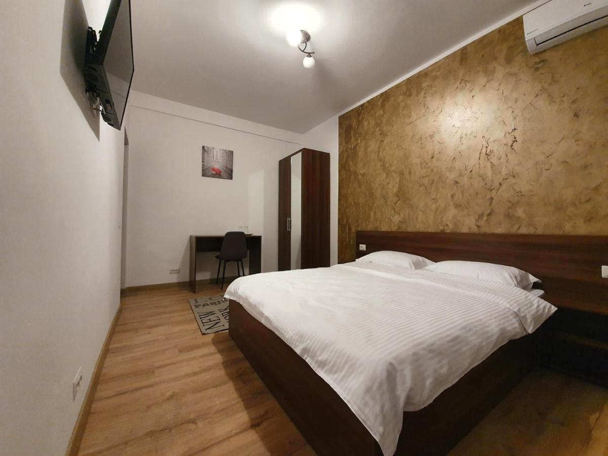 Vily Luxury Rooms Focşani Exterior foto